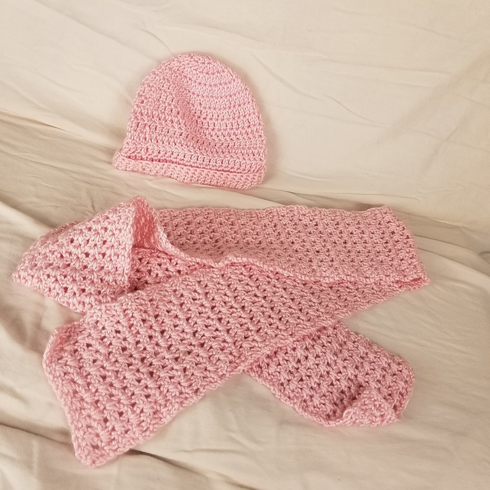 Handmade Crochet Hat and Scarf Set Youth One Size Pink New Ultra Soft Knit